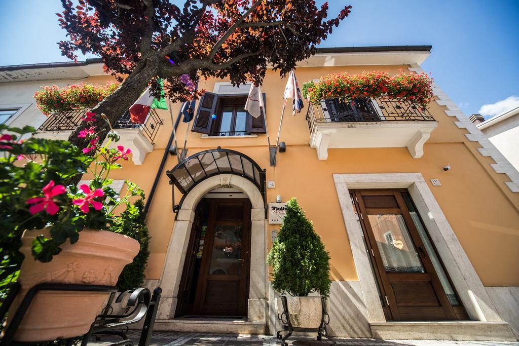 Hotel Il Tiglio (Adults Only) Castel Di Sangro Εξωτερικό φωτογραφία
