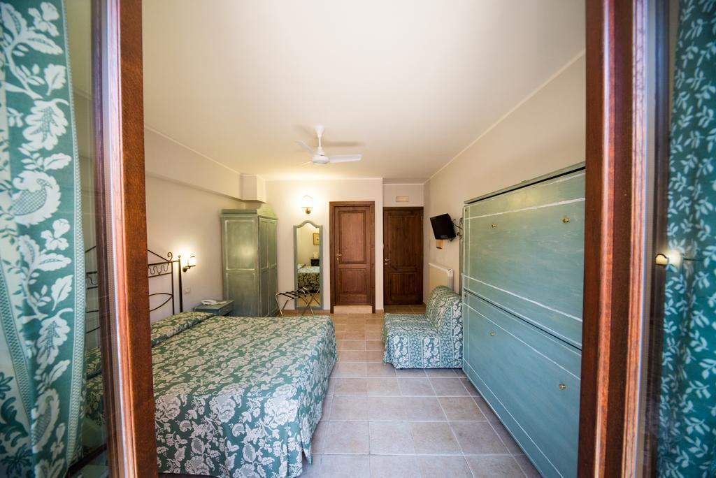 Hotel Il Tiglio (Adults Only) Castel Di Sangro Εξωτερικό φωτογραφία